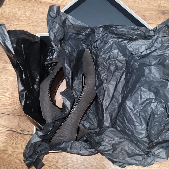 Yves Saint Laurent pumps with box and dust bag - Picture 6 of 16